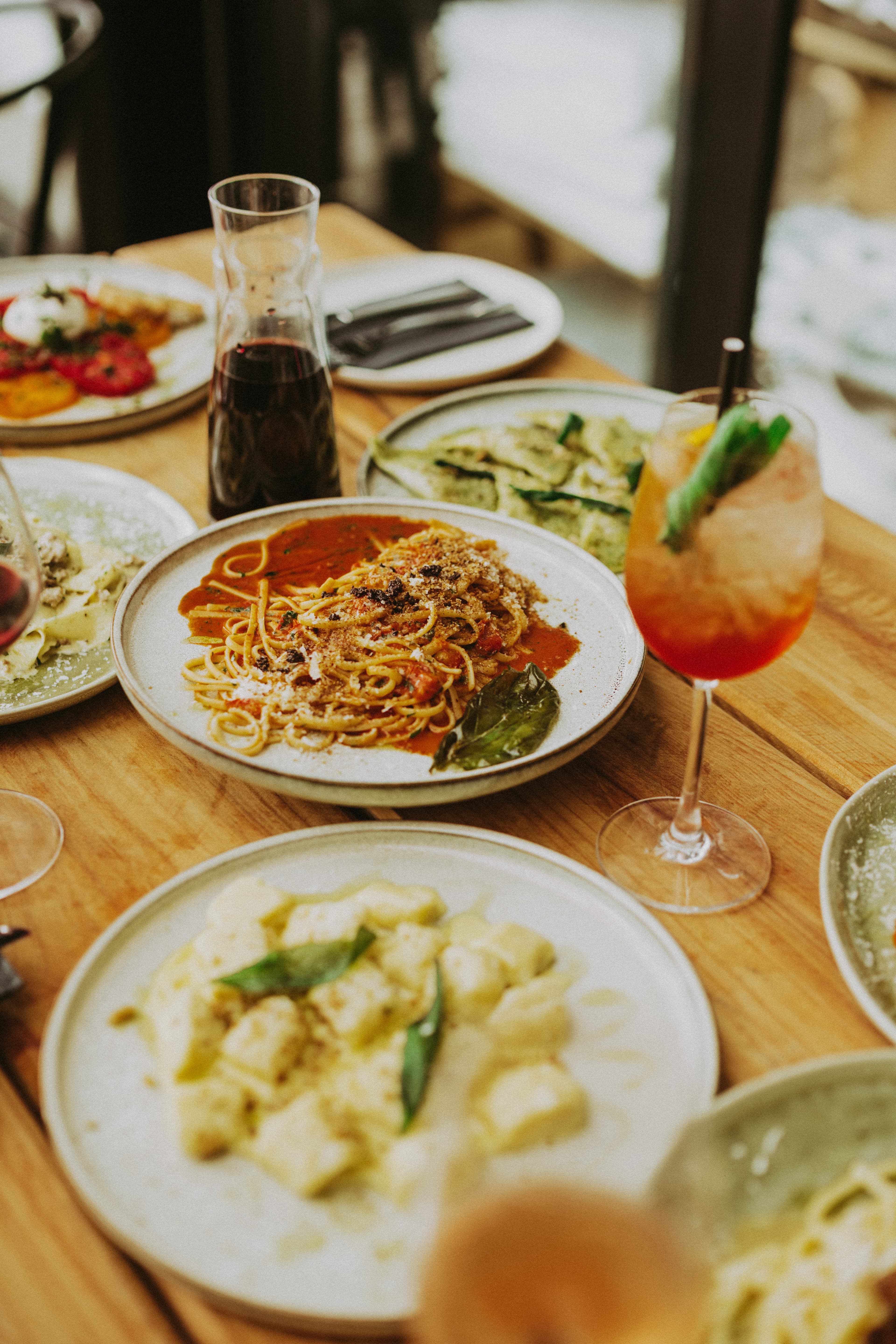 Pasta with wine and cocktails